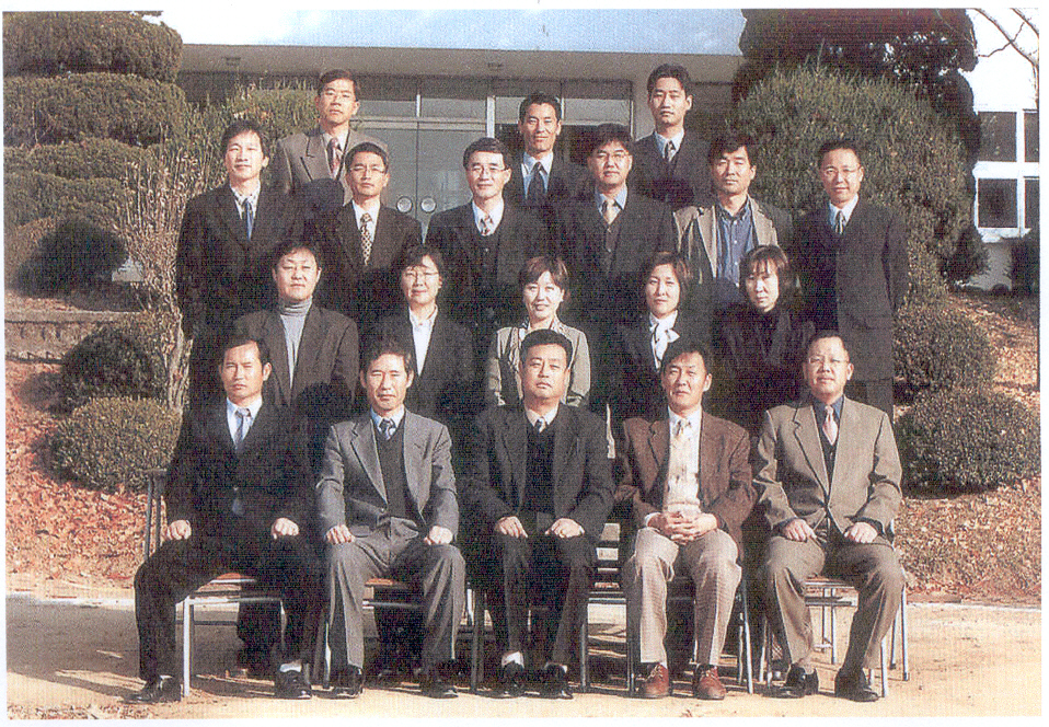 2002년도 선생님 단체사진